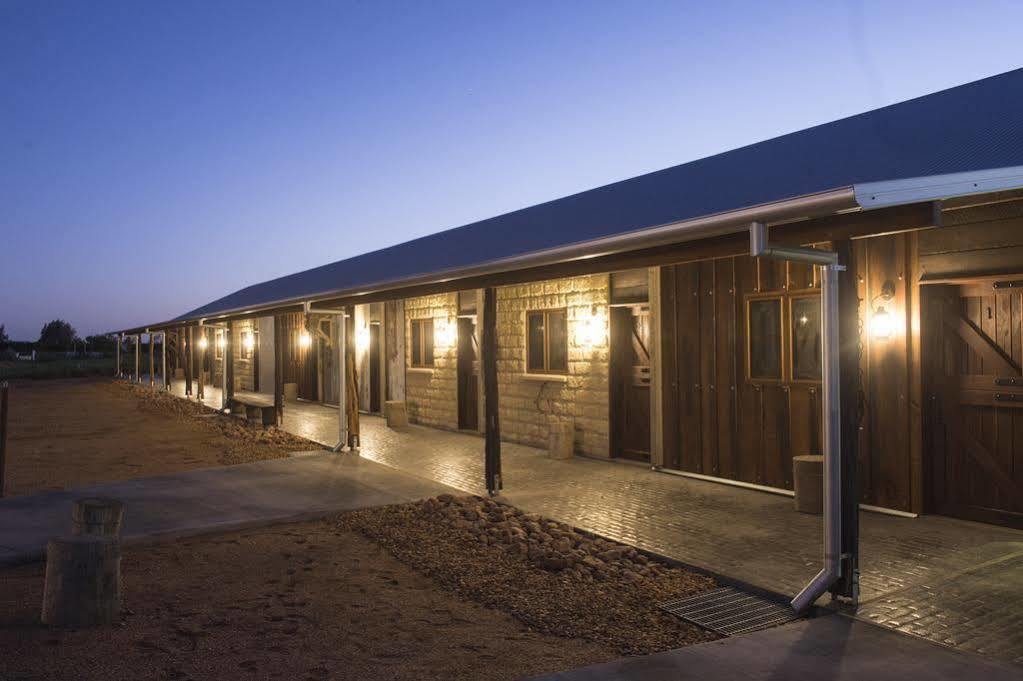 ロングリーチ Saltbush Retreatヴィラ エクステリア 写真